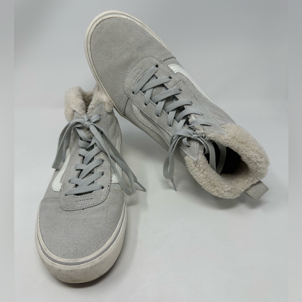 VANS‎ Ward Hi High-Top Sneakers Gray Sherpa Lined Womens Size 9.5
